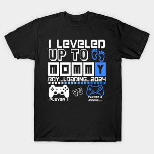 I Leveled Up To Mommy. Boy Loading 2024. Soon To Be Mom. Baby boy T-Shirt